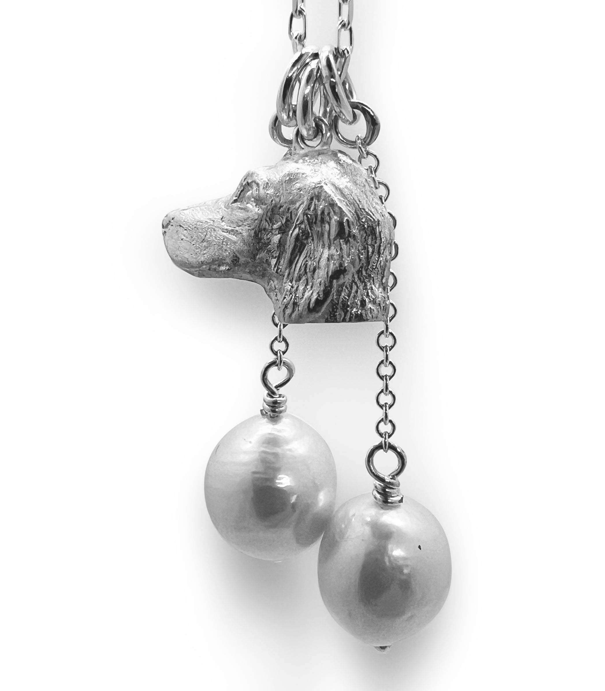 Setter Pendant with Pearl Drops